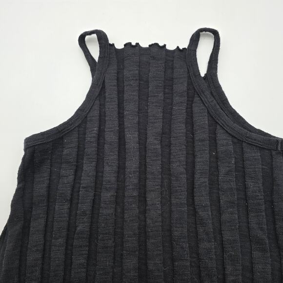 Anthro Akemi Kin Top Womens Medium Black Tank Crop Sweater Lettuce Hem Rib Kaden - Picture 6 of 11